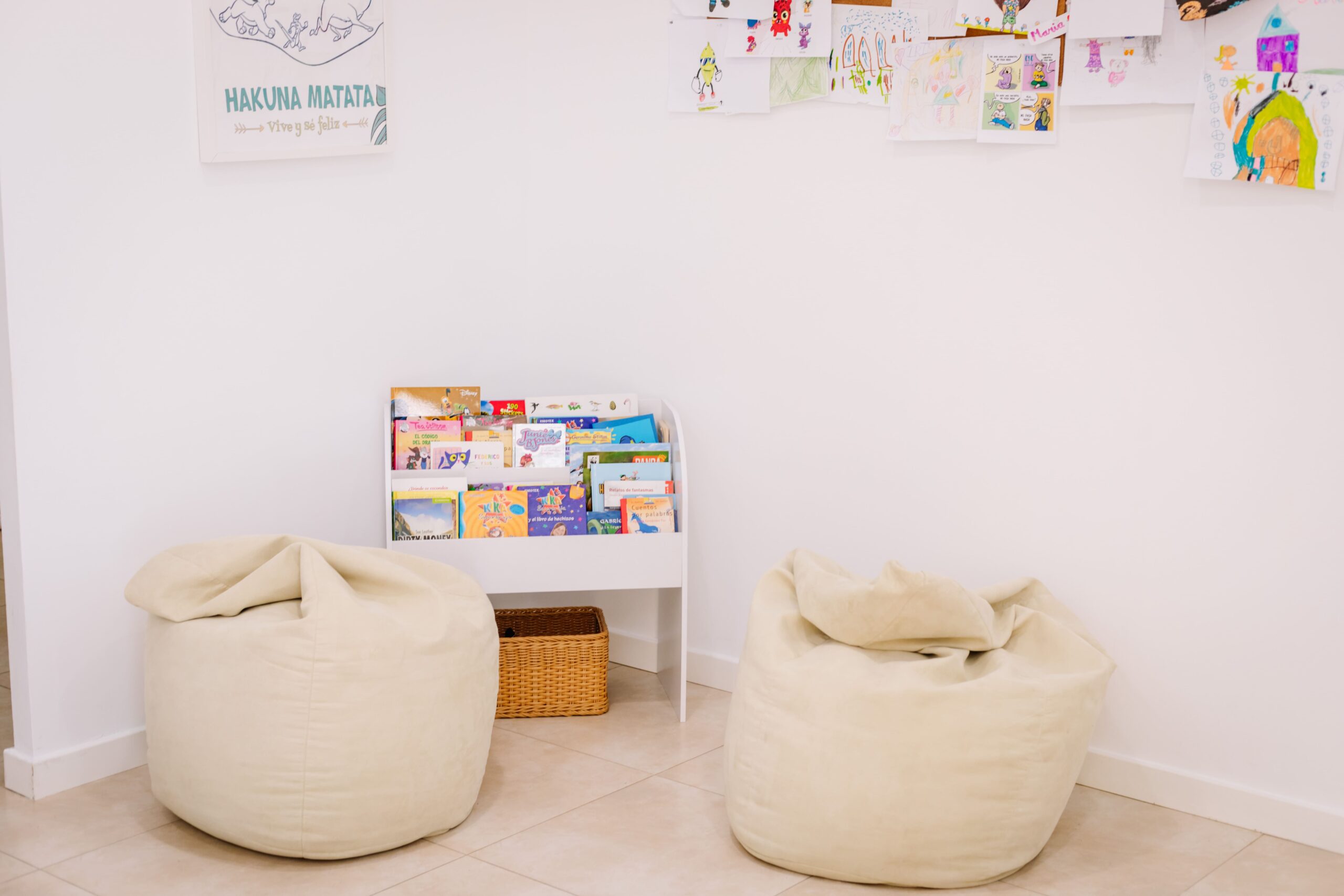 Imagen de sala de terapia infantil para acompañamiento familiar TDAH en Collado Villalba
